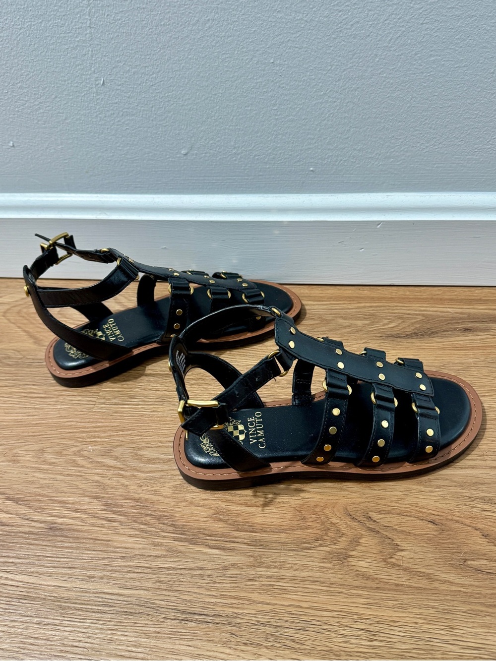 Vince Camuto Black Gladiator Stud Sandals with Brown Sole - Picture 4 of 5